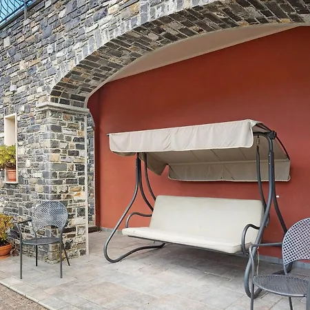 Belfast La Scuderia * Marina dʼAndora